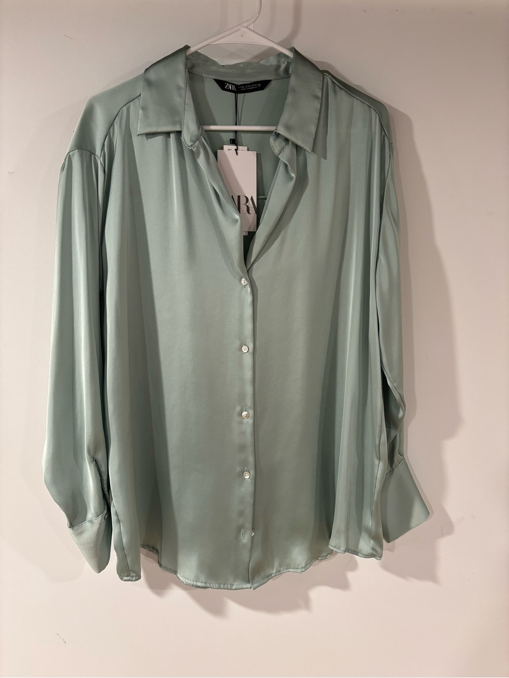 NWT Zara Mint Green Satin Button-Up Blouse